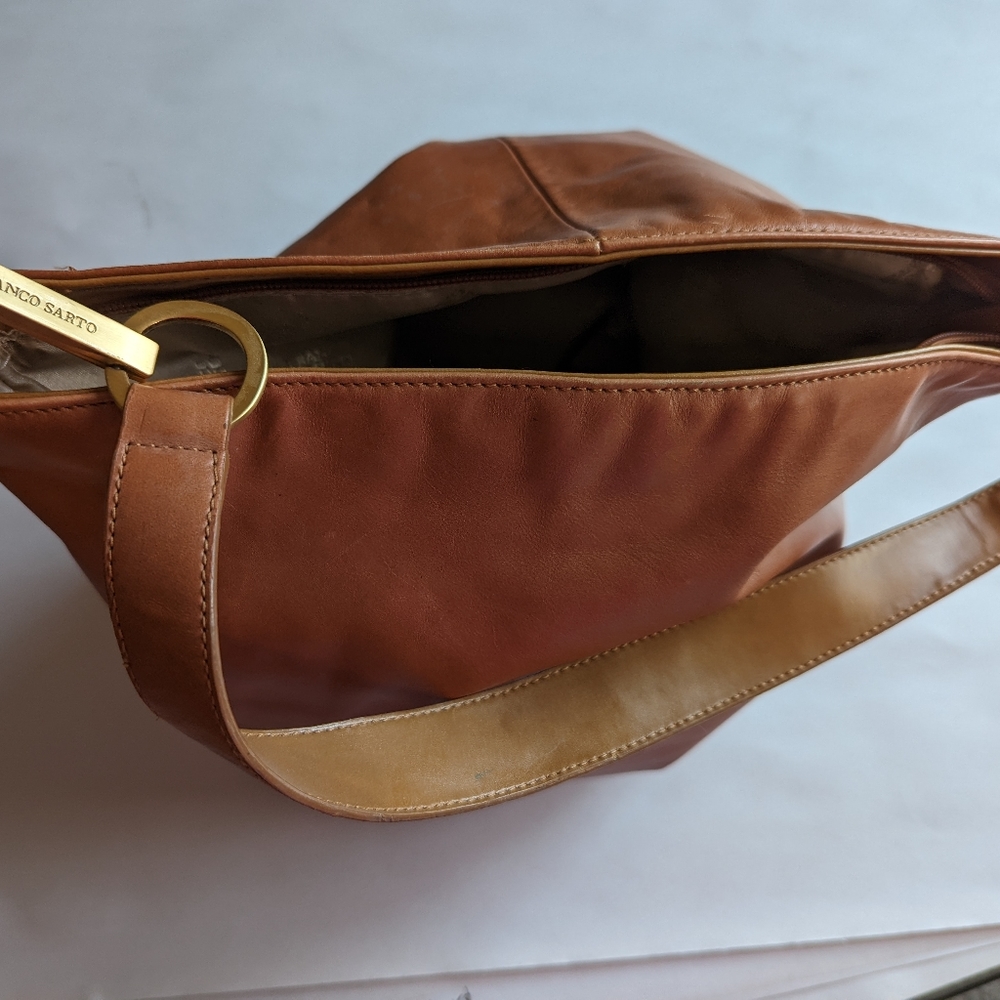 Purse - Picture 2 of 3